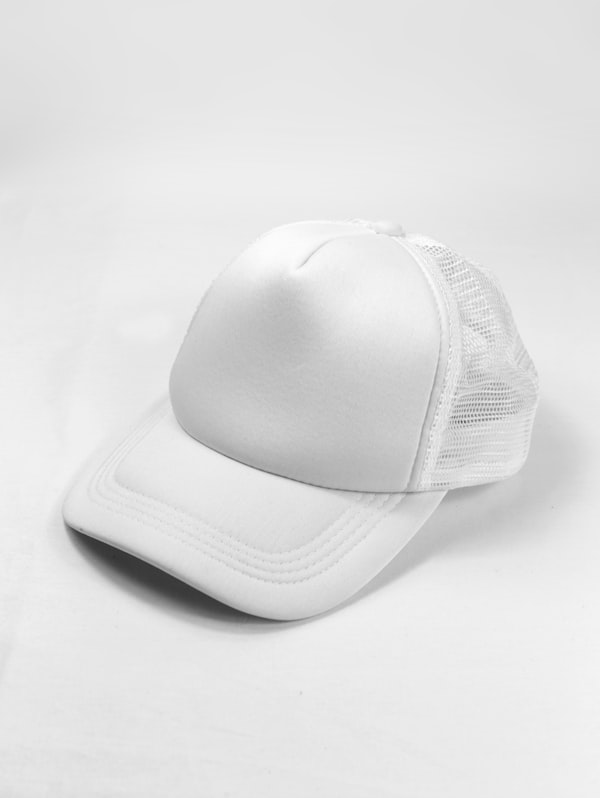 Snapback cap